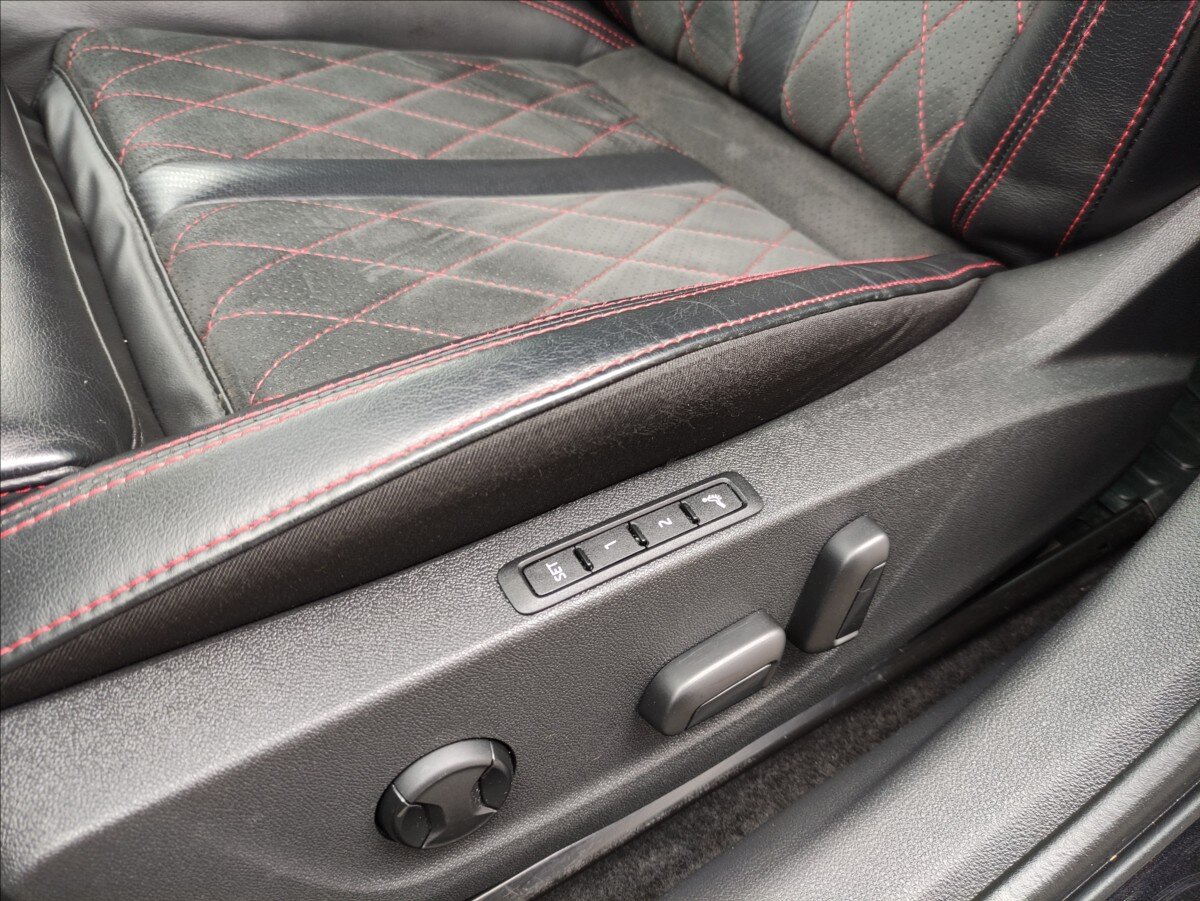 Škoda Octavia Kombi 2,0 l 147 kw