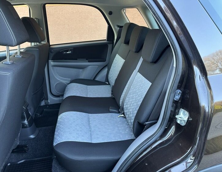 Suzuki SX4 Hatchback 1,6 l 88 kw