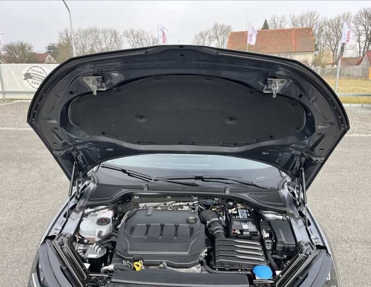 Škoda Octavia Kombi 2,0 l 85 kw