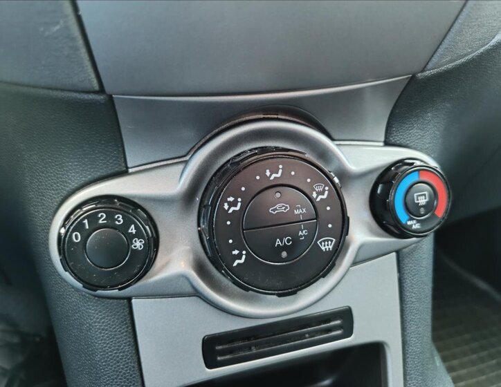 Ford Fiesta Hatchback 1,2 l 44 kw