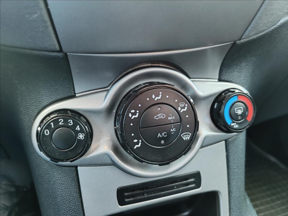 Ford Fiesta Hatchback 1,2 l 44 kw