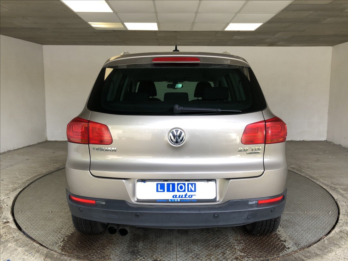 Volkswagen Tiguan SUV 2,0 l 103 kw