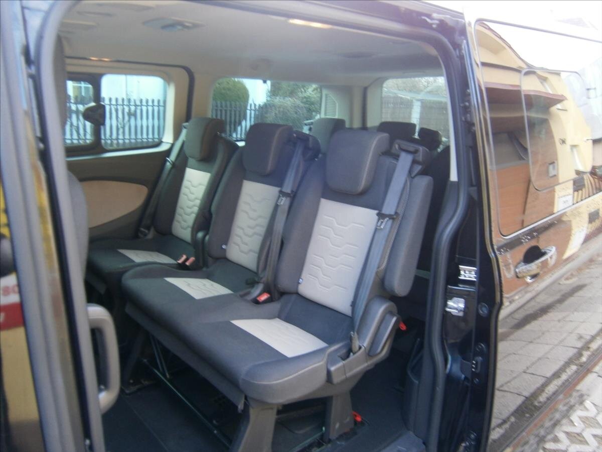 Ford Tourneo Custom