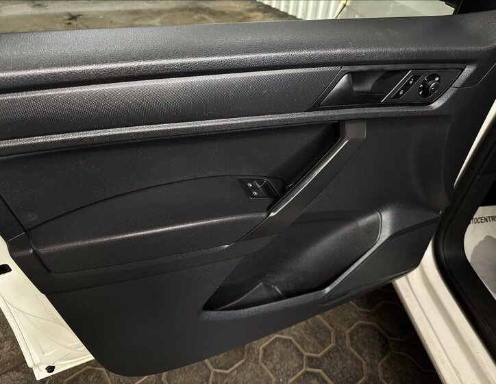 Volkswagen Caddy Ostatní 1,4 l 81 kw