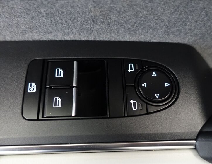 Mazda MX-30 SUV 0,0 107 kw