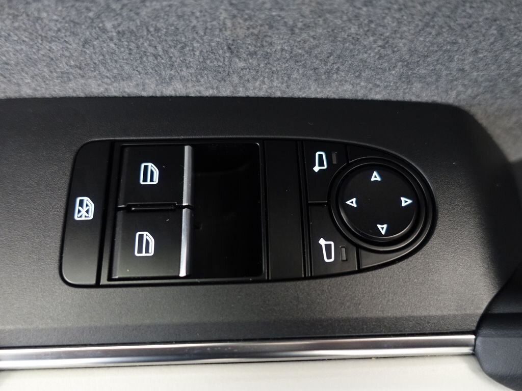 Mazda MX-30 SUV 0,0 107 kw