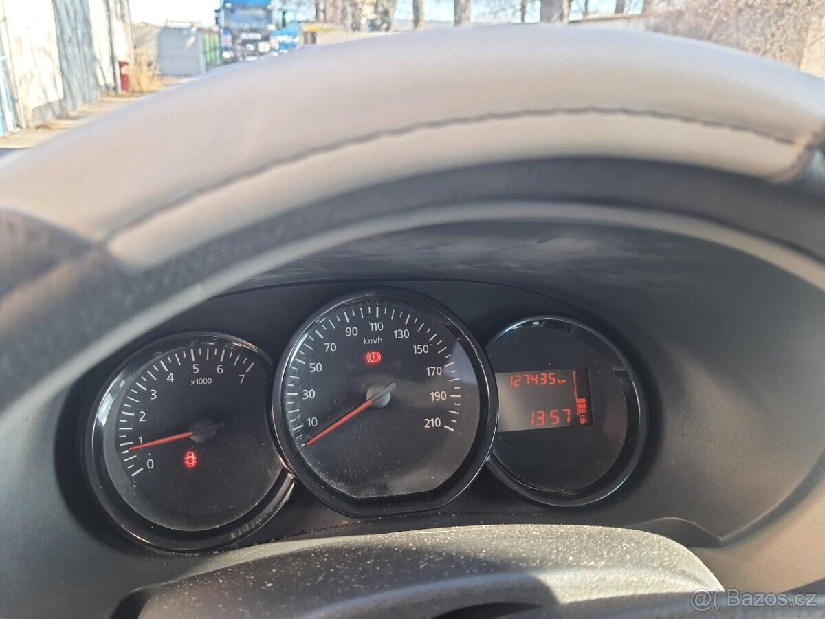 Dacia Lodgy MPV 0,0 0