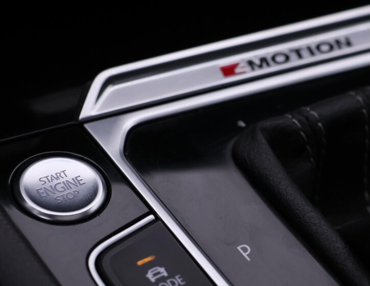 Volkswagen Passat Kombi 2,0 l 206 kw