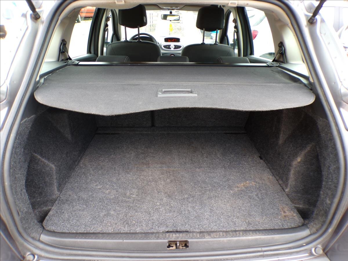 Renault Clio Kombi 1,1 l 74 kw