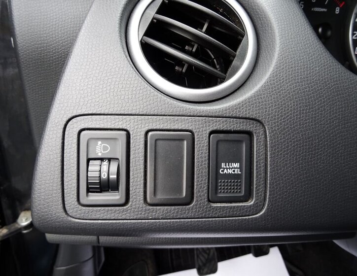 Suzuki Swift Hatchback 1,3 l 68 kw