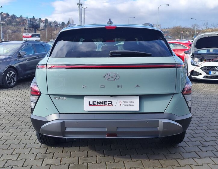 Hyundai Kona SUV 998,0 88 kw