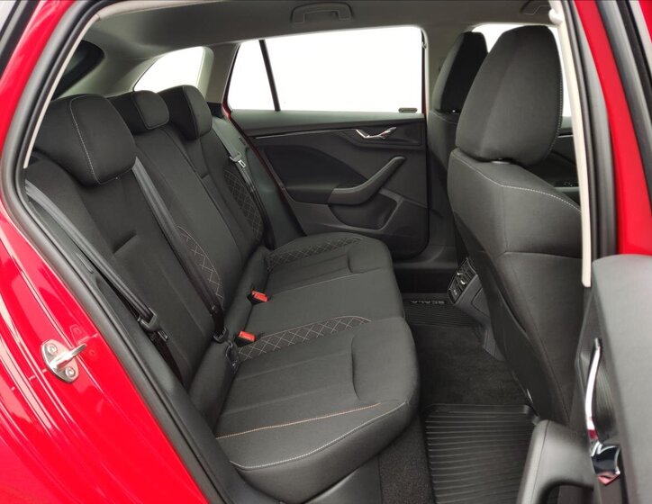 Škoda Scala Hatchback 1,5 l 110 kw