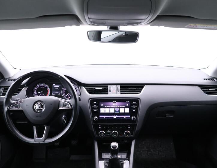 Škoda Octavia 21