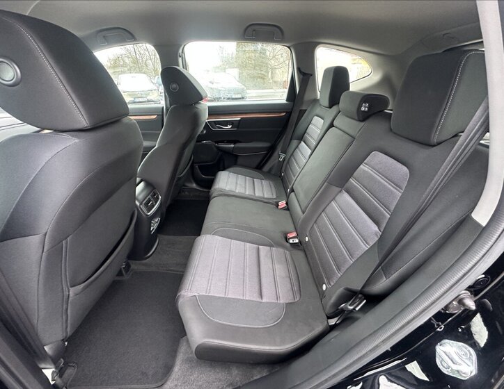 Honda CR-V SUV / Terénní 1,5 l 142 kw