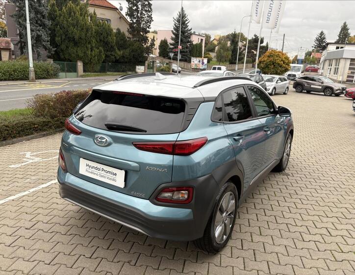 Hyundai Kona 5