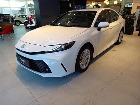 Toyota Camry Sedan 2,5 l 169 kw