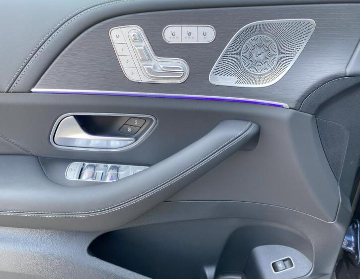 Mercedes-Benz GLS 22