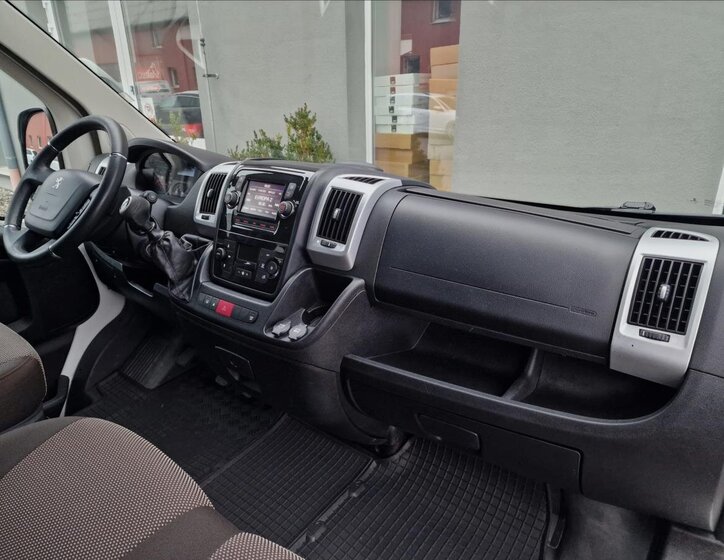 Peugeot Boxer 13