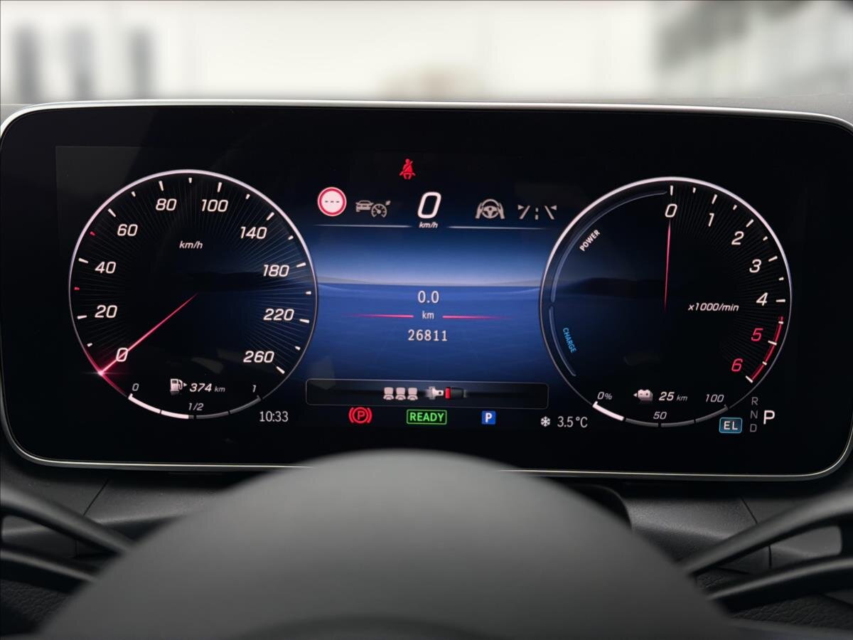 Mercedes-Benz GLC SUV / Terénní 2,0 l 145 kw