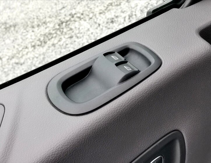 Ford Transit Ostatní 2,0 l 96 kw