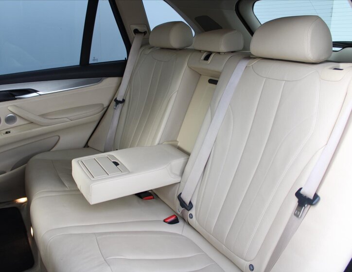 BMW X5 SUV / Terénní 3,0 l 190 kw