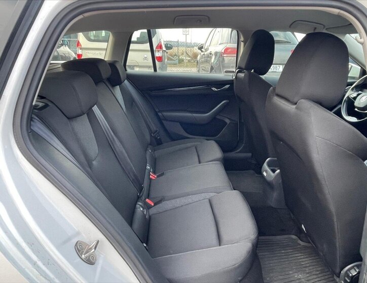 Škoda Octavia Kombi 2,0 l 85 kw