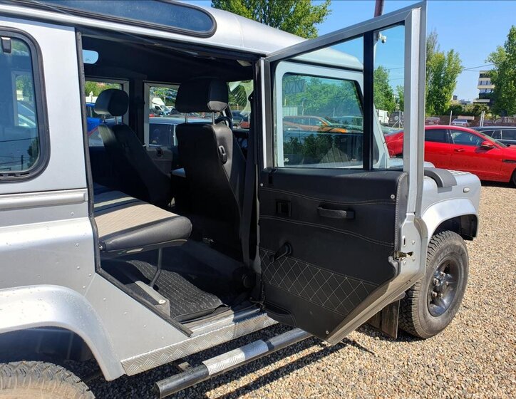 Land Rover Defender Ostatní 2,5 l 90 kw