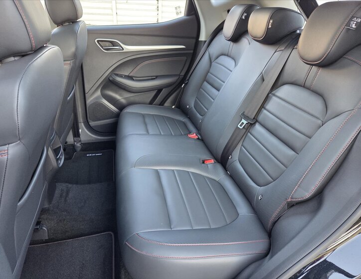 MG ZS SUV 999,0 82 kw