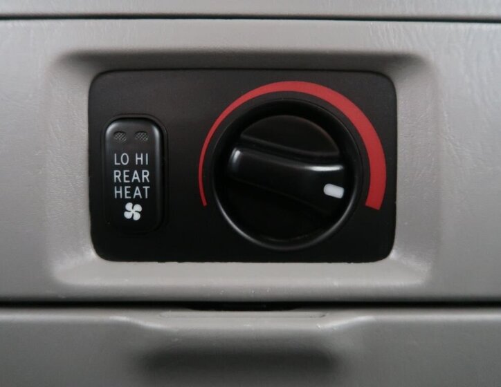 Toyota Land Cruiser SUV 4,7 l 175 kw