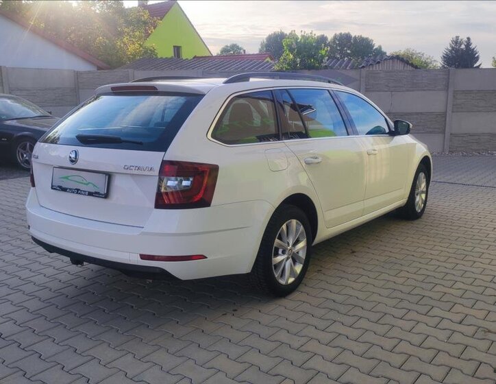 Škoda Octavia 4