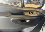 Mercedes-Benz Sprinter 9