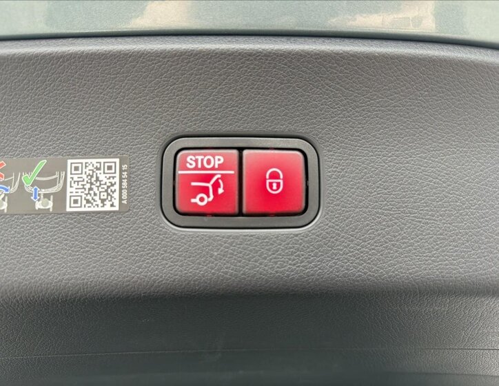 Mercedes-Benz GLC SUV / Terénní 2,0 l 145 kw