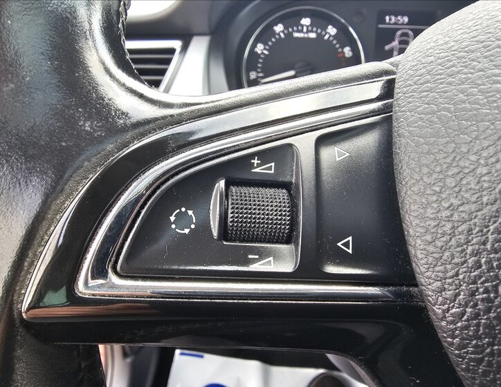 Škoda Rapid Hatchback 1,2 l 77 kw