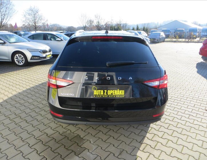Škoda Superb 6