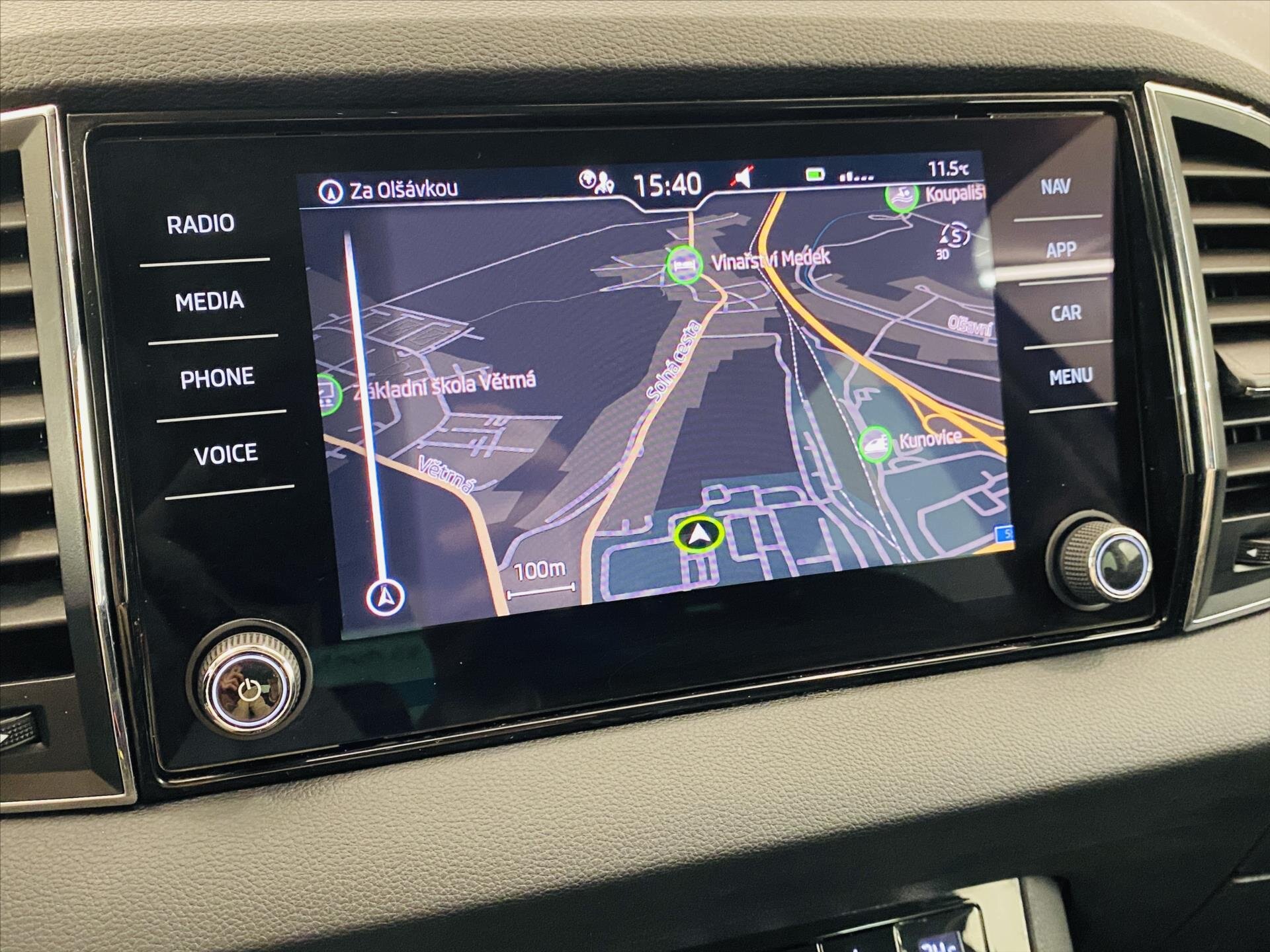 Škoda Karoq SUV / Terénní 1,5 l 110 kw