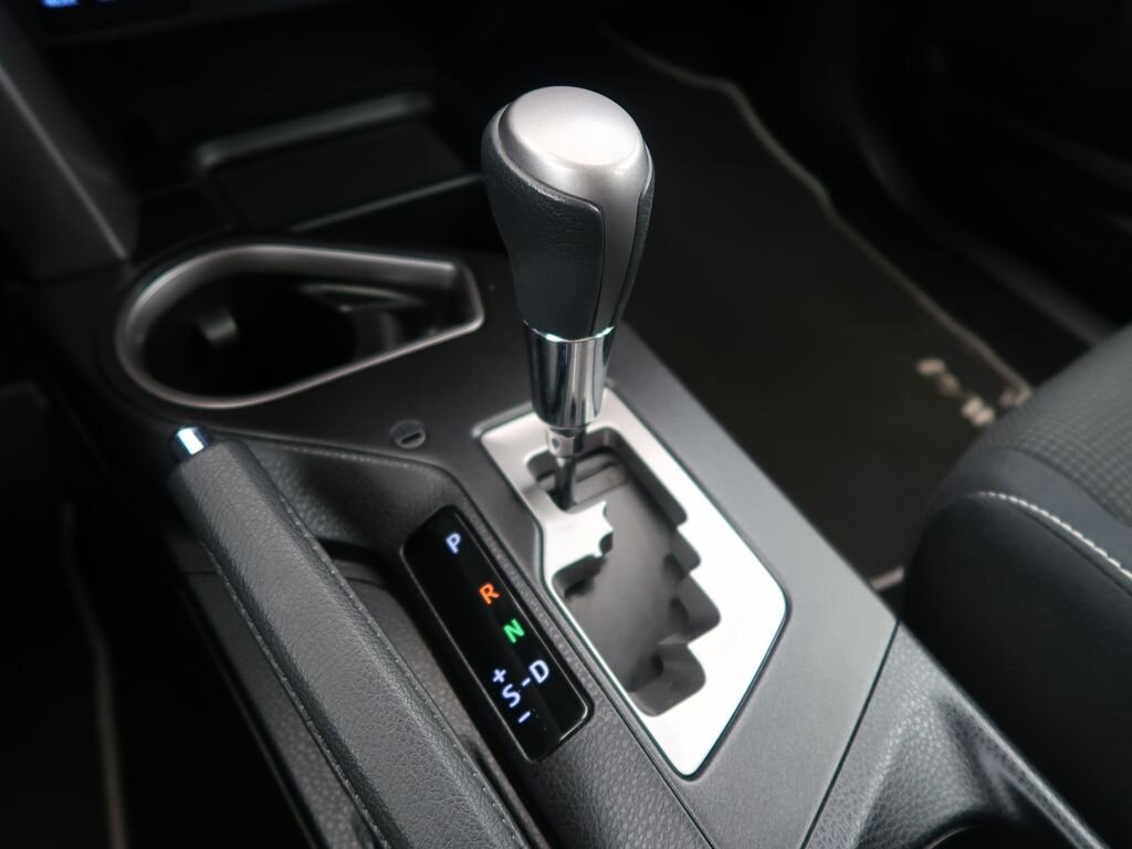 Toyota RAV4 SUV / Terénní 2,5 l 114 kw