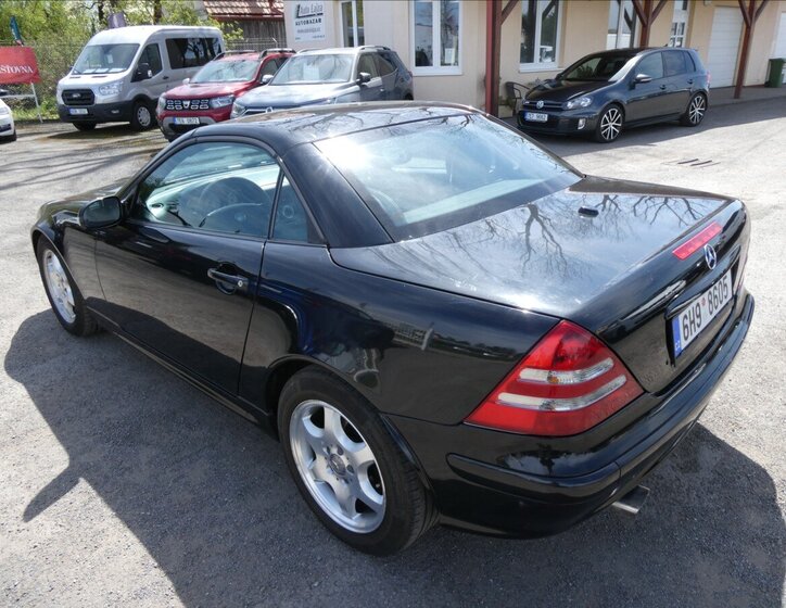 Mercedes-Benz SLK Kabriolet 2,3 l 145 kw