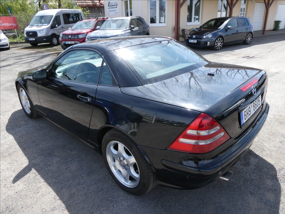 Mercedes-Benz SLK Kabriolet 2,3 l 145 kw