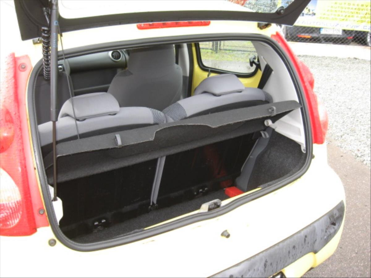 Peugeot 107 Hatchback 998,0 50 kw