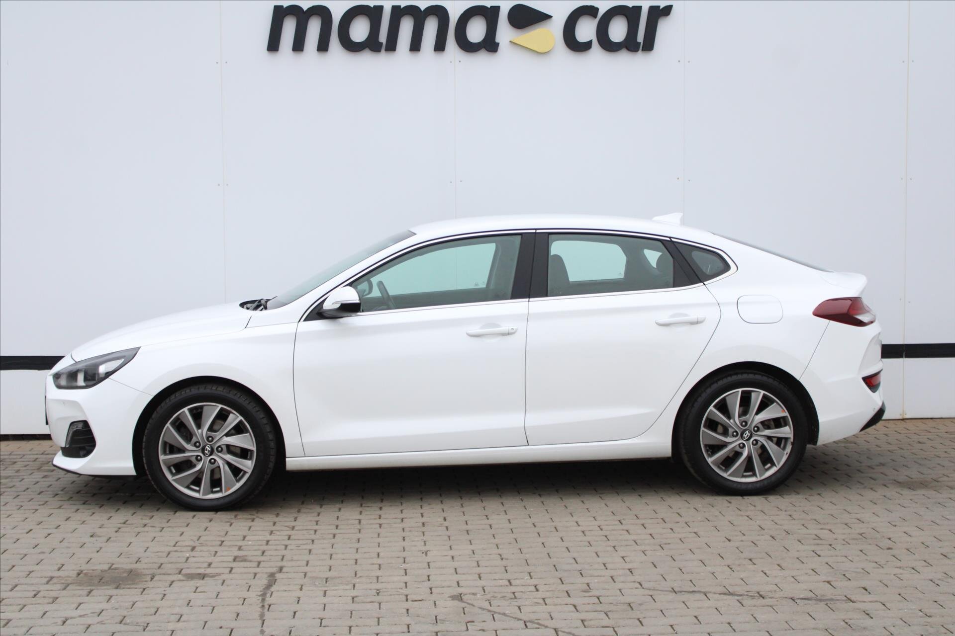 Hyundai i30 Liftback 1,4 l 103 kw
