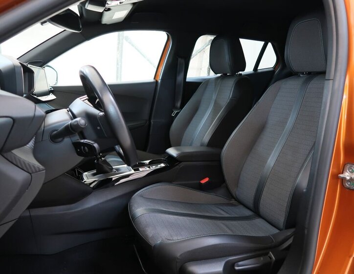 Peugeot 2008 SUV 1,2 l 74 kw