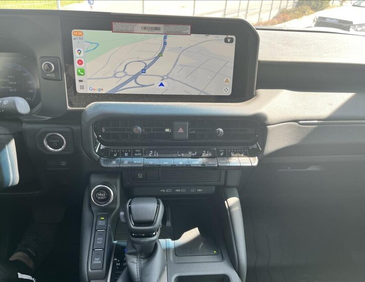 Toyota Land Cruiser 28