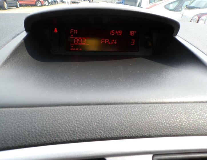 Renault Clio Kombi 1,1 l 74 kw