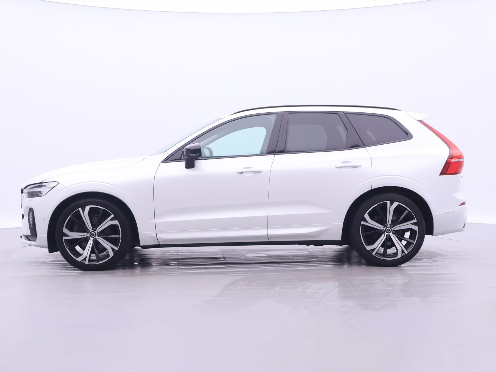 Volvo XC60 SUV / Terénní 2,0 l 173 kw