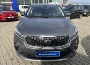 KIA Sorento 8