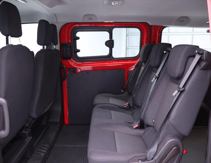 Ford Transit Custom Kombi 2,0 l 77 kw