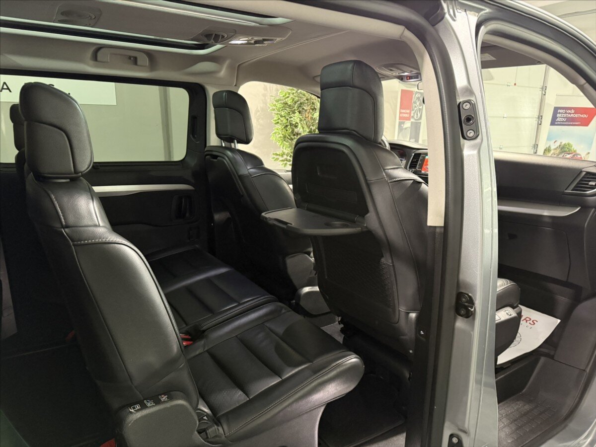 Citroën SpaceTourer Kombi 2,0 l 130 kw