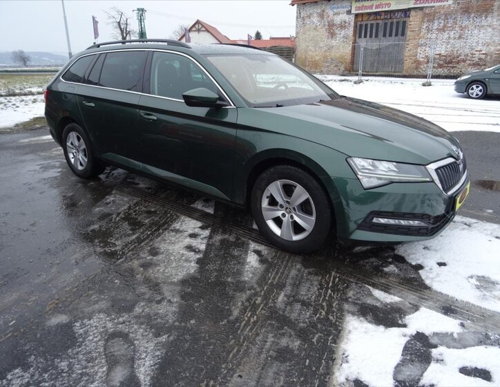 Škoda Superb Kombi 1,6 l 88 kw