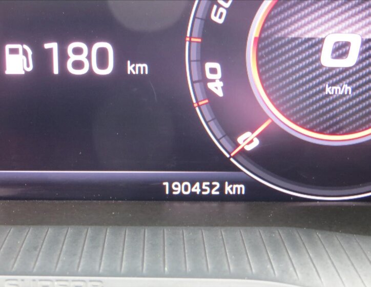 Škoda Superb Kombi 2,0 l 110 kw