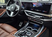 BMW X7 SUV / Terénní 3,0 l 250 kw
